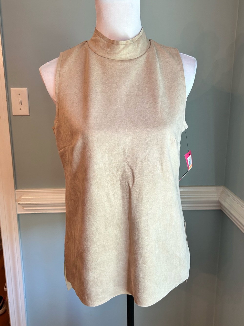 Vince Camuto Sleeveless Faux-Suede Mock Neck Top - Beige small